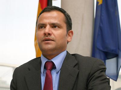 SPD-Rechtsexperte Sebastian Edathy: «Man hat fast den Eindruck, man müsste Amnesty International einschalten und auffordern, sich für Herrn Wulff einzusetzen.» Foto: Rainer Jensen Sebastian Edathy