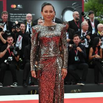 Die Sängerin hat eine Präferenz für Lesbenpornos. Die Schönheit zieht es vor, sich etwas ''sinnlicheres'' anzusehen. Mel B