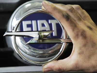 Auch Fiat wollt Opel zwischenzeitlich übernehmen. (Illustration) Opel - Fiat