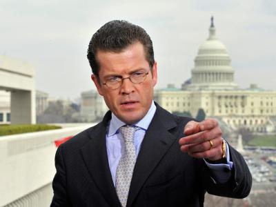 Bundeswirtschaftsminister Karl-Theodor zu Guttenberg in Washington vor der Kulisse des Kapitols. (Archivbild) Guttenberg