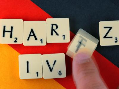Das Wort «Hartz IV» gehört inzwischen zur Alltagssprache in Deutschland und ist kein «Unwort», so ein Sprachwissenschaftler. Hartz IV