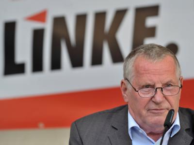 Der frühere Linke-Vorsitzende Lothar Bisky empfindet den aktuellen Streit in seiner Partei als «niveaulos». Foto: Hendrik Schmidt / Archiv Bisky