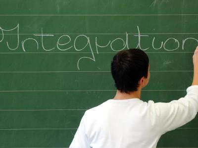 Sarrazins Thesen haben eine Integrationsdebatte angefacht. Integration