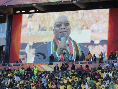Der südafrikanische Präsident Jacob Zuma eröffnet die Fußball-WM. Jacob Zuma
