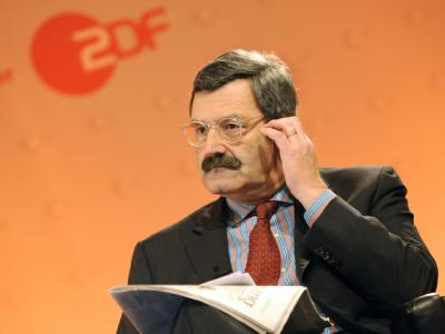 Nikolaus Brender, Chefredakteur des ZDF: Der ZDF-Verwaltungsrat hat sich gegen eine Vertragsverlängerung von Brender entschieden. Nikolaus Brender