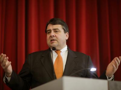 SPD-Chef Sigmar Gabriel verlangt Aufklärung. Sigmar Gabriel