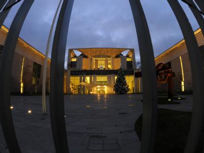 Das Bundeskanzleramt in Berlin. Verhandlungen im Steuerstreit