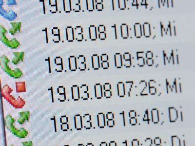 Anrufliste: Die umstrittene Speicherpflicht für Telefon- und Internet-Verbindungsdaten wird in Karlsruhe höchstrichterlich überprüft. Datenspeicherung