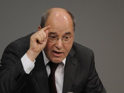 Gregor Gysi: «Vielleicht war der Druck in der Partei nicht groß genug, sich der eigenen Geschichte zu stellen». Gregor Gysi