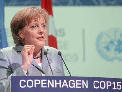 Bundeskanzlerin Angela Merkel bei ihrer Rede auf dem Weltklimagipfel. Merkel spricht in Kopenhagen