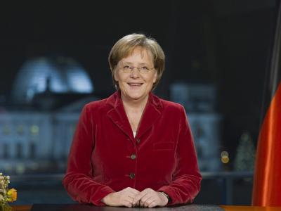 Kanzlerin Merkel stellte die Bewältigung der Wirtschaftskrise und Anstrengungen für den Klimaschutz in den Mittelpunkt ihrer Rede. Angela Merkel