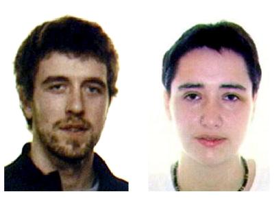 Fahndungsbilder der zwei bei Clermont-Ferrand festgenommenen mutmaßlichen ETA-Mitglieder. Fahndungsbilder
