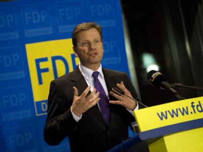 Guido Westerwelle am Donnerstag im Thomas-Dehler-Haus in Berlin. Parteichef Westerwelle