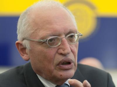 Auch der damalige EU-Kommissar Günter Verheugen wurde ausgespäht. Verheugen