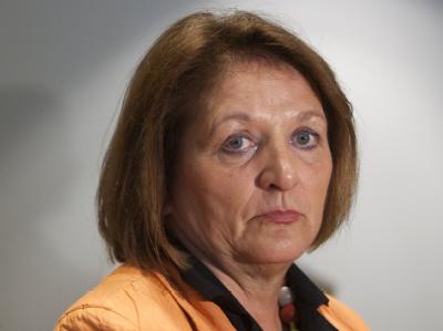 Bundesjustizministerin Leutheusser-Schnarrenberger hat erneut eine engere Zusammenarbeit der katholischen Kirche mit der Justiz angemahnt. Sabine Leutheusser-Schnarrenberger