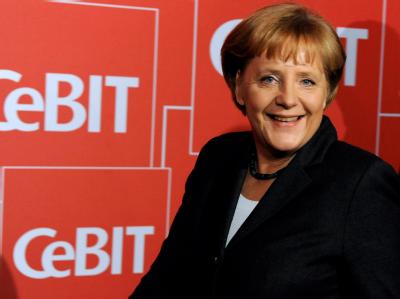 Bundeskanzlerin Angela Merkel (CDU) im Congress Centrum Hannover bei der Eröffnungsveranstaltung für die CeBIT 2010. Eröffnung der CeBIT 2010