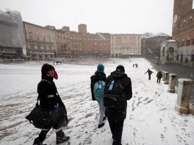 In Italien hat starker Schneefall für Chaos gesorgt. Schnee in Siena