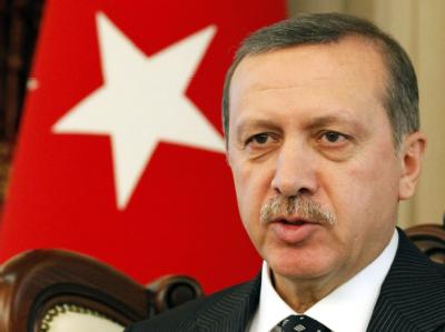Recep Tayyip Erdogan (Archivfoto) droht illegal im Land lebenden Armeniern mit Ausweisung aus der Türkei. Regierungschef Erdogan