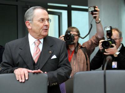 Der ehemalige Generalinspekteur der Bundeswehr, Wolfgang Schneiderhan, hat in Berlin vor dem Kundus-Untersuchungsausschuss als Zeuge ausgesagt. Wolfgang Schneiderhan