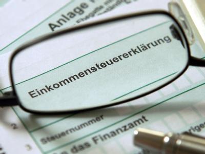 Laut «Financial Times Deutschland» plant die Union eine Mini-Steuerreform mit einem Entlastungsvolumen von 500 Millionen Euro. (Symbolbild) Steuerreform