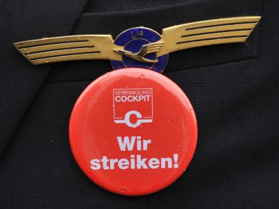 Bei der Deutschen Lufthansa droht ein erneuter Streik der Piloten. Die Gewerkschaft Vereinigung Cockpit (VC) erklärte die nach einem ersten Arbeitskampf im Februar wieder aufgenommenen Verhandlungen für gescheitert. Piloten drohen mit neuem Streik