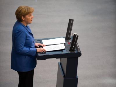 Bundeskanzlerin Angela Merkel gibt im Bundestag ihre Regierungserklärung ab. Merkel