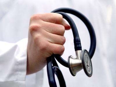 Bei den Tarifverhandlungen für die 55 000 Ärzte an kommunalen Krankenhäusern hat es keine Einigung gegeben. Keine Einigung in Tarifrunde