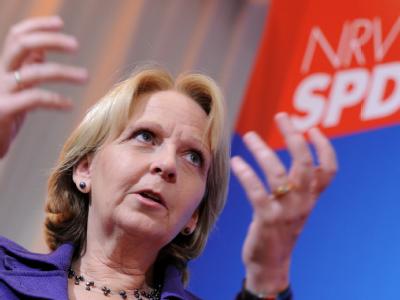 Die Macht zum Greifen nah? SPD-Spitzenkandidatin Hannelore Kraft im Wahlkampf. Hannelore Kraft