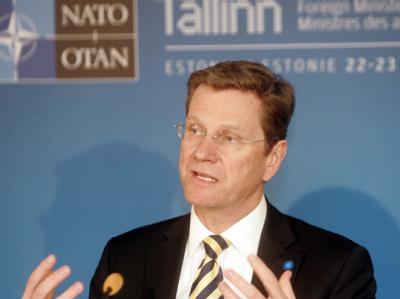 Außenminister Westerwelle sieht Fortschritte bei der atomaren Abrüstung. Westerwelle in Talinn