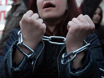 Demonstranten vor dem griechischen Parlament in Athen protestieren gegen Finanzhilfen. Demonstration gegen Finanzhilfen in Athen