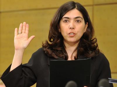 Aygül Özkan als Ministerin vereidigt