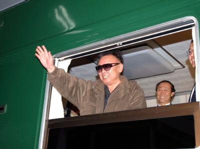 Nordkoreas Machthaber Kim Jong Il Anfang Mai während eines Besuchs in China. Nordkoreas Machthaber Kim Jong Il