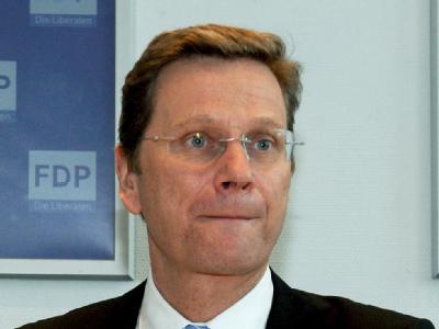 FDP-Chef Westerwelle muss möglicherweise die Idee einer globalen Finanztransaktionssteuer in der Regierung mittragen. Guido Westerwelle