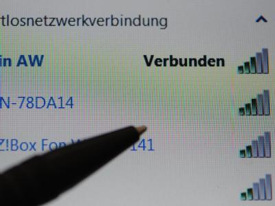 Der Bundesgerichtshof urteilte, dass Privatleute für die unberechtigte Nutzung ihres WLAN-Anschlusses haften müssen. WLAN