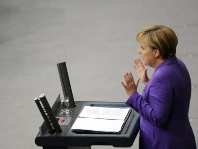 Kanzlerin Angela Merkel sieht Europa vor der größten Bewährungsprobe seit mehr als 50 Jahren. Bundeskanzlerin Angela Merkel