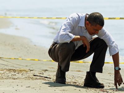 Suche nach Öl: Barack Obama an einem verseuchten Strand in Louisiana (Archiv). Suche nach Öl