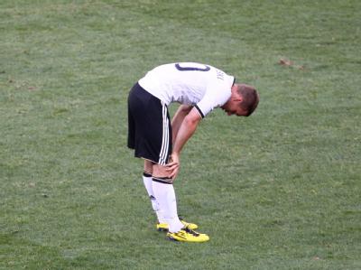Lukas Podolski weiß, was schiefgelaufen ist. Podolski