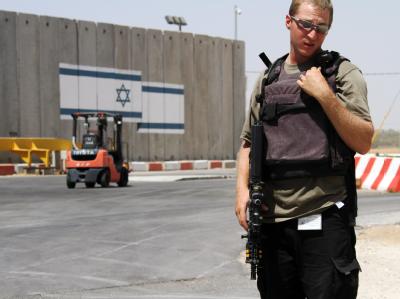 Abriegelung gelockert: Binnen zwei Wochen sollen nun täglich 400 Lastwagen die Grenze zum Gazastreifen passieren. Lockerung von Gaza-Blockade