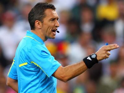 Weder Schiedsrichter Jorge Larrionda noch sein Linienrichter sahen das klare Tor von Frank Lampard. Schiedsrichter Jorge Larrionda