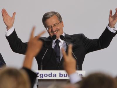 Der liberal-konservative Parlamentschef Bronislaw Komorowski ist der nächste Präsident Polens. Bronislaw Komorowski