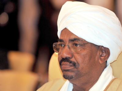 Omar al-Baschir im März 2009 beim Gipfel der Arabischen Liga in Doha. Omar al-Baschir, Präsident des Sudan