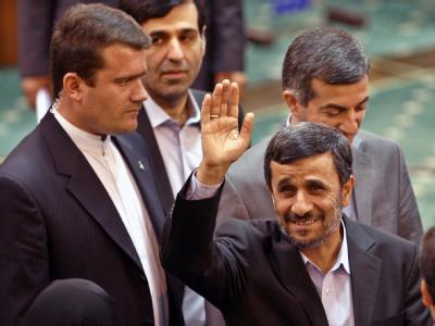 Irans Präsident Mahmud Ahmadinedschad : «Ihr könnt 4000 Resolutionen verabschieden. Das alles zeigt doch bloß, dass die US-Regierung nicht mehr weiter weiß...» Irans Präsident Mahmud Ahmadinedschad