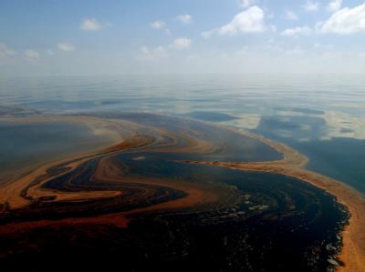 Ölteppich im Golf von Mexiko nahe der verunglückten Ölbohrplattform Deepwater Horizon (Archivfoto vom 7.5.2010). Ölteppich