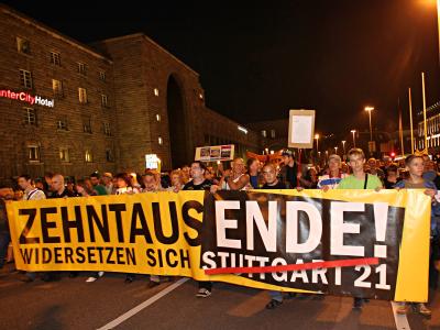Die Gegner befürworten eine Modernisierung des Stuttgarter Kopfbahnhofes. Proteste gegen Stuttgart 21