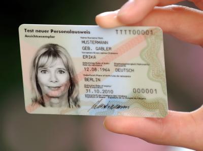 Der neue Personalausweis wird ab 1. November eingeführt. Neuer Personalausweis