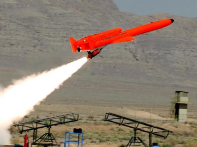 Ein vom iranischen Verteidigungsministerium veröffentlichtes Bild mit dem Start einer Drohne. Start