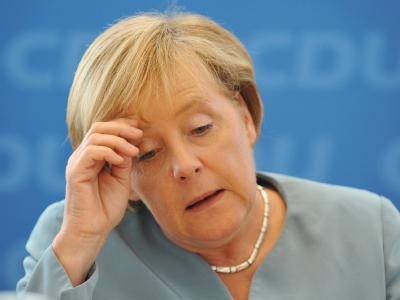 Kanzlerin Angela Merkel will keine Denkverbote in der Diskussion über den Umbau der Bundeswehr. CDU - Bundesvorstandssitzung - Merkel