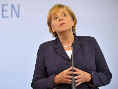 Bundeskanzlerin Merkel gibt am Donnerstag nach einem Besuch im Atomkraftwerk Lingen eine Erklärung ab. Kanzlerin Merkel