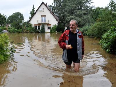 Regentief «Cathleen» hat in Teilen Niedersachsens und Nordrhein-Westfalens schwere Überschwemmungen verursacht. Unwetter in Niedersachsen