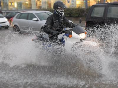 Nach heftigen Regenfällen waren weite Teile Westdeutschlands überschwemmt worden. Unwetter in Darmstadt